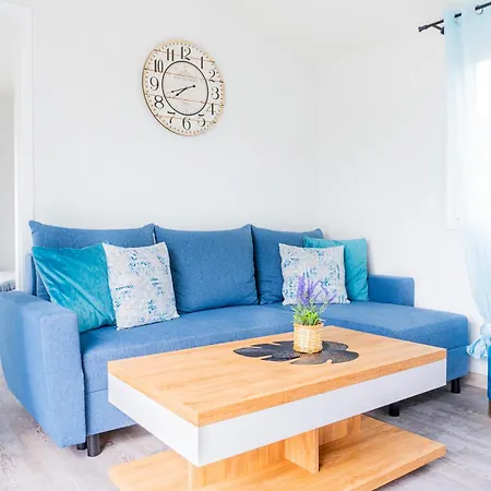 Aguś Komfortowe I Nowczesne W Cichej Okolicy Niedaleko Plaży Dom wakacyjny Ostrowo (Puck)